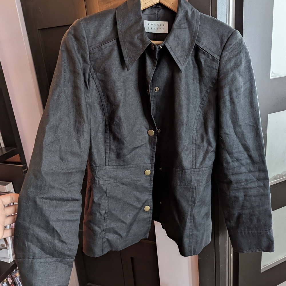 Dark Linen Button-Up Jacket 6